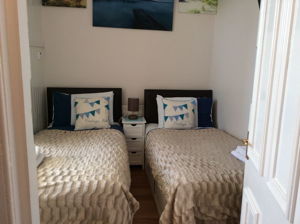 Lighthouse Guest House Whitley Bay Buitenkant foto