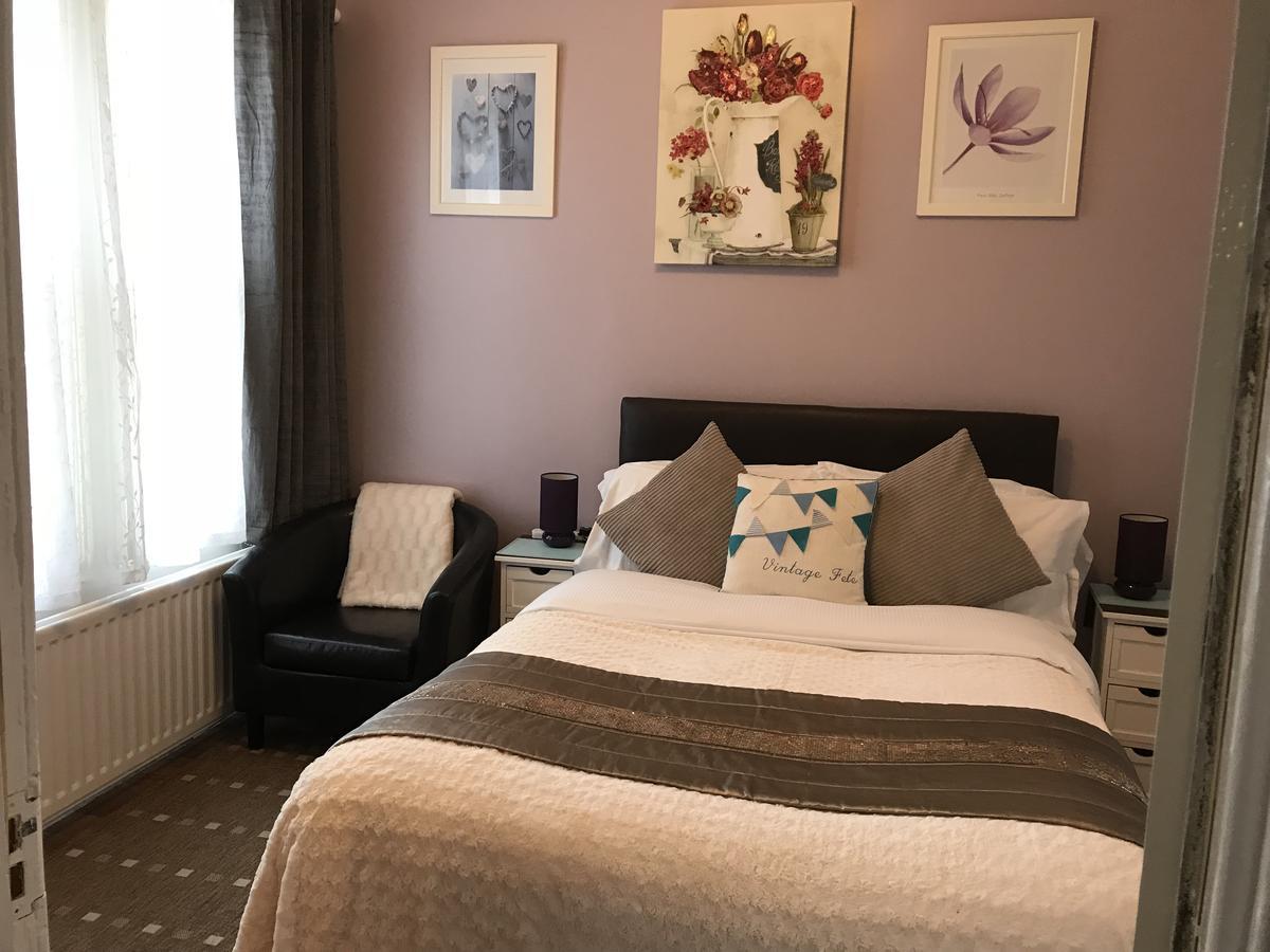 Lighthouse Guest House Whitley Bay Buitenkant foto